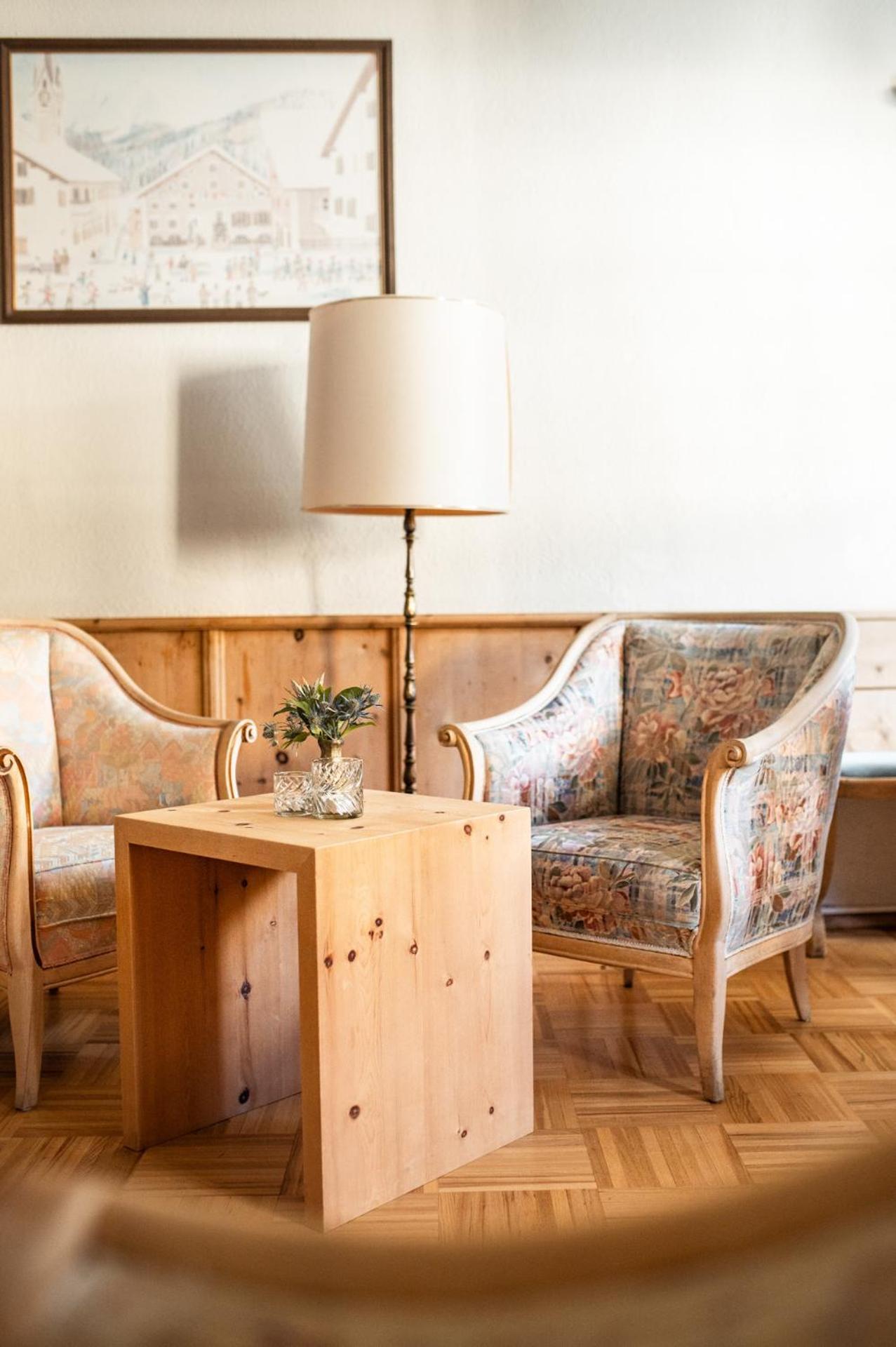 Historic Crusch Alva Hotel 3*