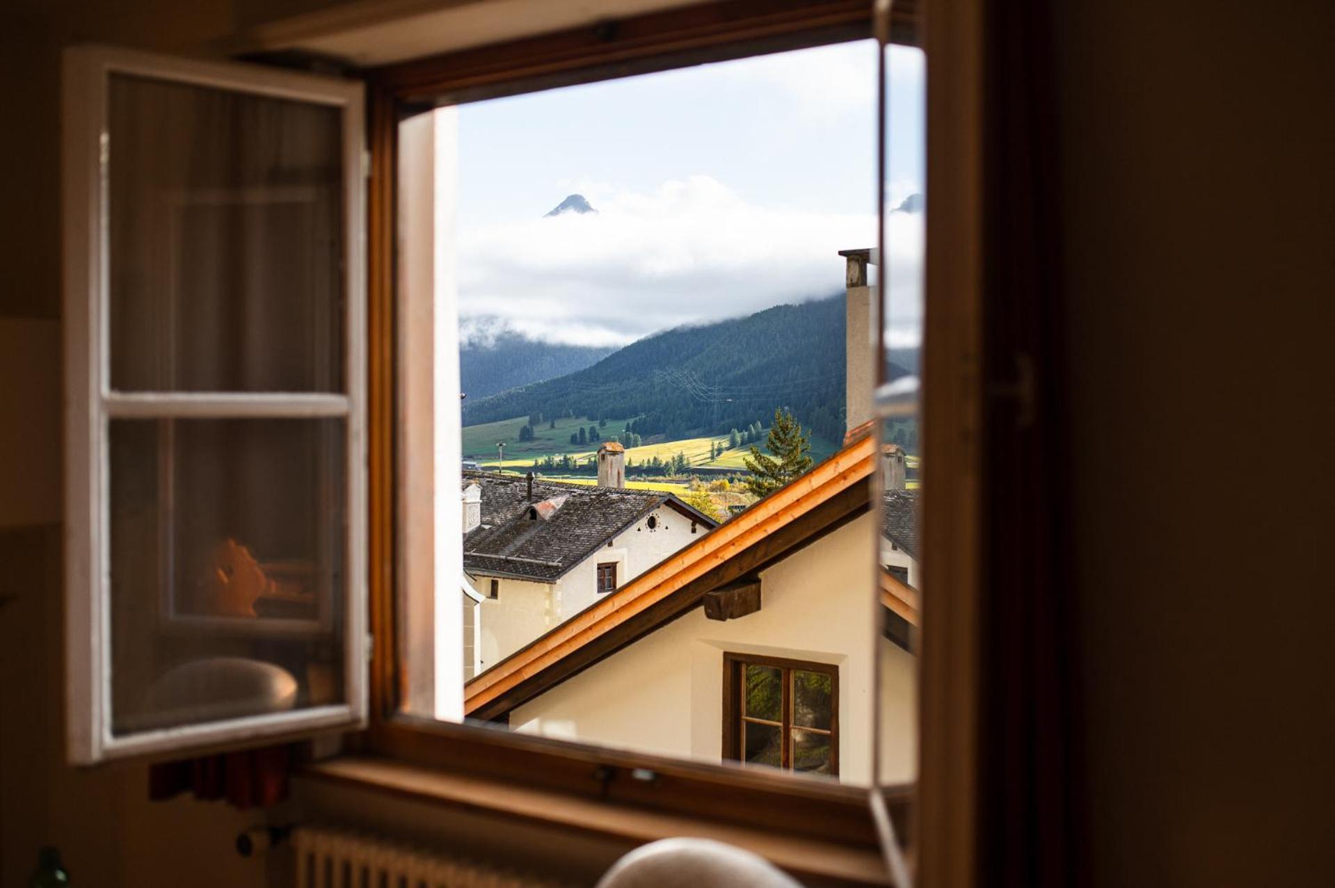 Historic Crusch Alva Hotel 3*